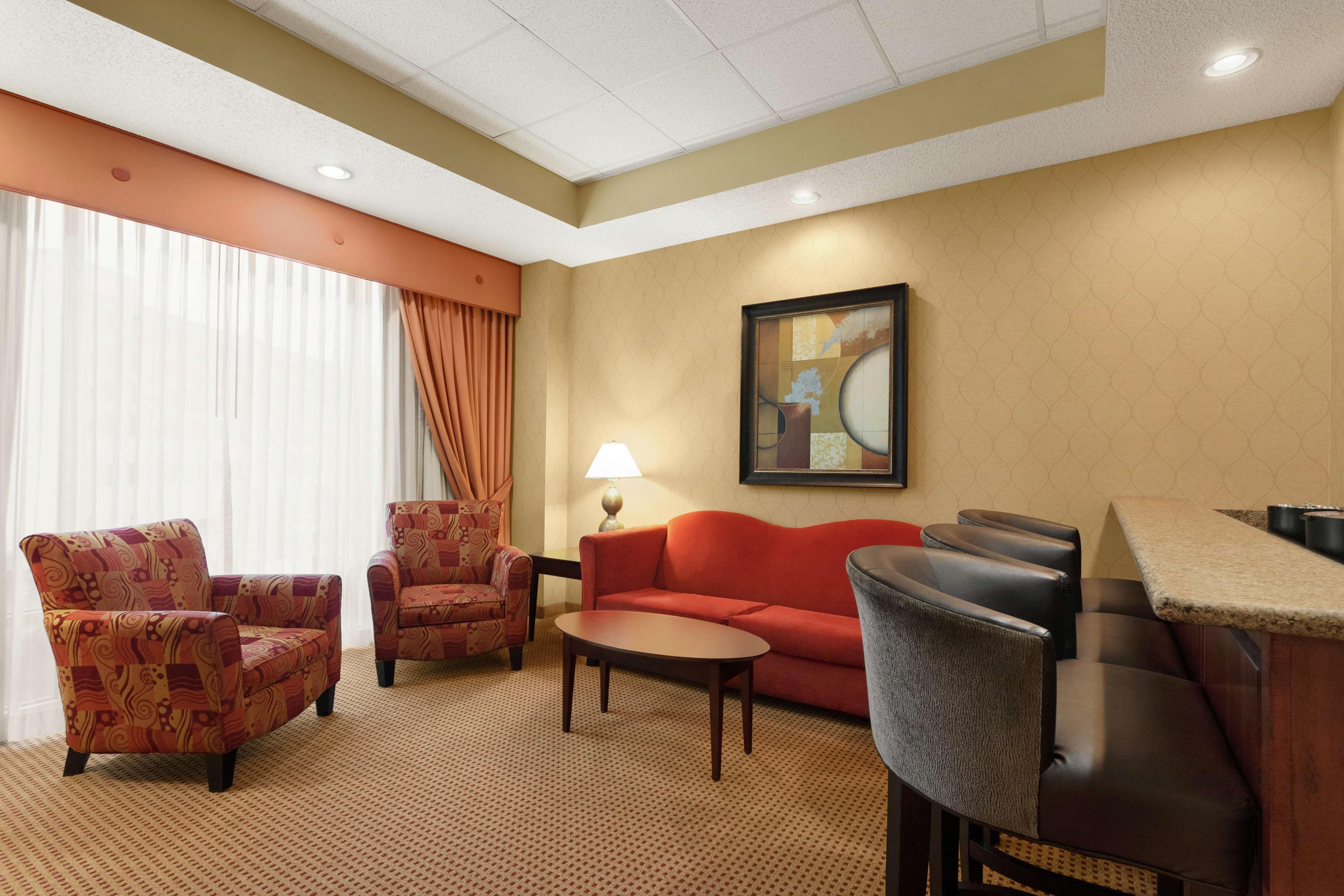 Embassy Suites Huntsville Exteriör bild