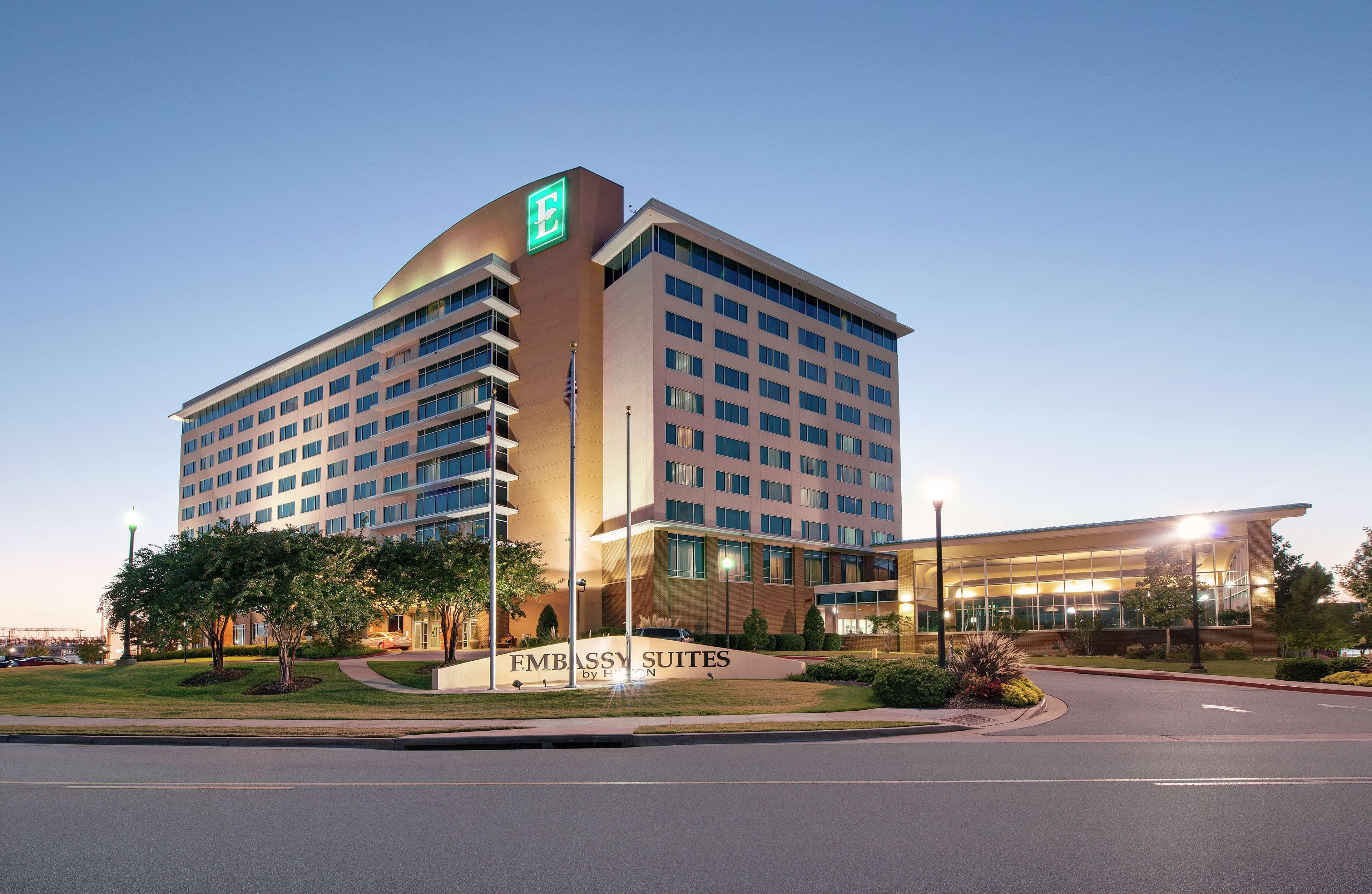 Embassy Suites Huntsville Exteriör bild