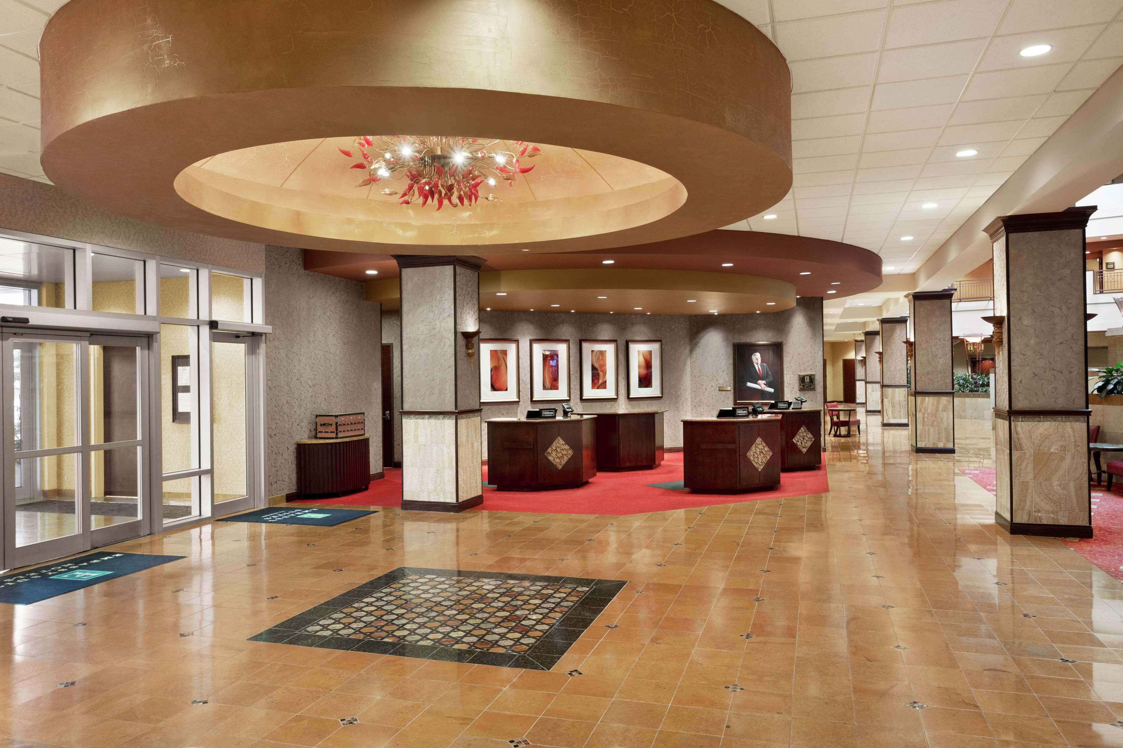 Embassy Suites Huntsville Exteriör bild